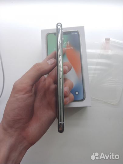 iPhone X, 256 ГБ