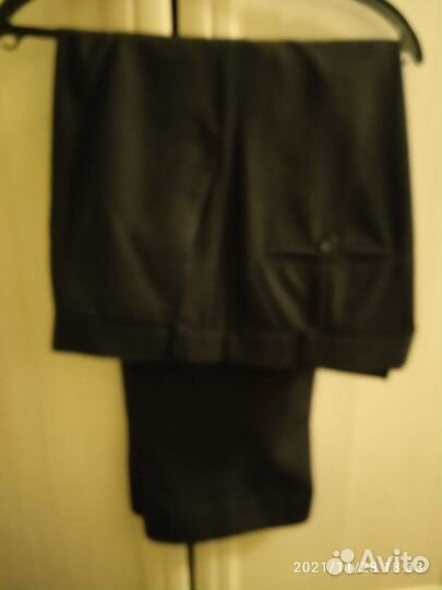 Новый Костюм мужской пиджак брюки 52-54 рост 150