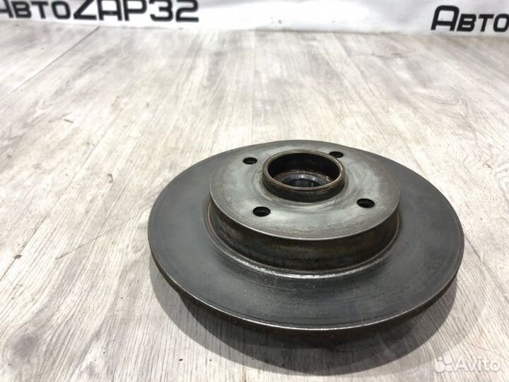 Тормозной диск задний Peugeot 308 EP6 2010