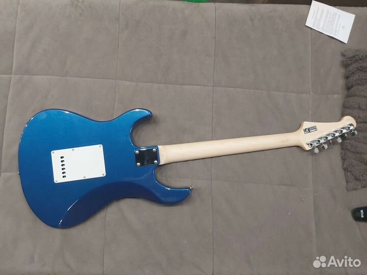 Электрогитара yamaha pacifica 012 с усилителем