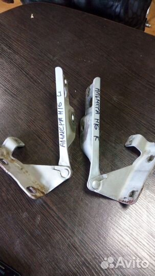 Петли капота на Ниссан Альмера Н16