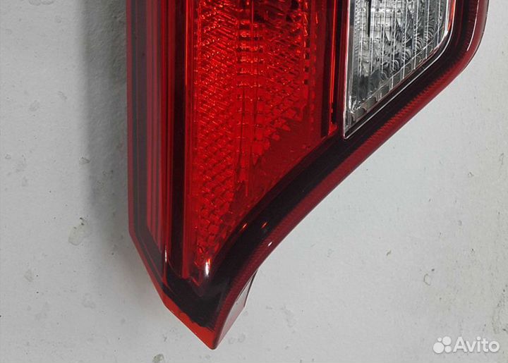 Фонарь задний внутренний правый Киа Рио 4 2017