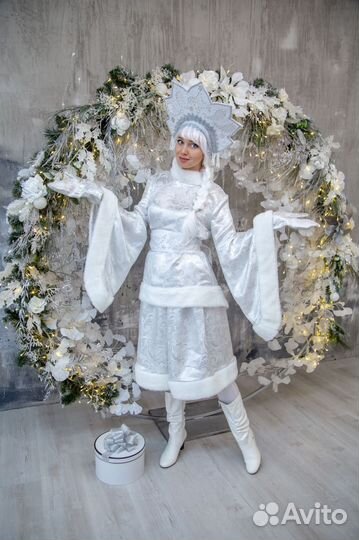 Дед Мороз и Снегурочка на Новый год