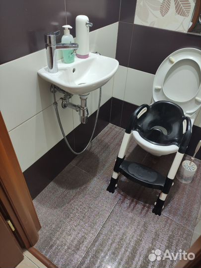 Сидушка на унитаз со ступенькой