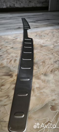 Накладка на бампер