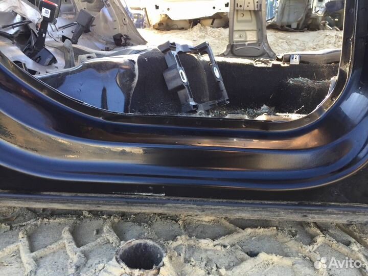 Порог со стойкой правый Volkswagen Taos 2020