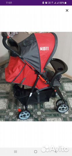 Прогулочная коляска