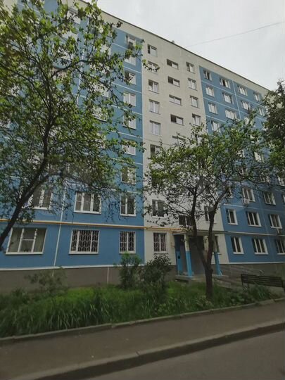 Комната 10,8 м² в 3-к., 1/9 эт.