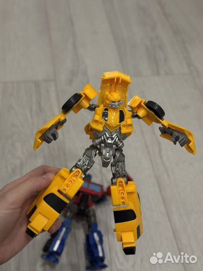 Бамблби и оптимус прайм трансформеры 23 см