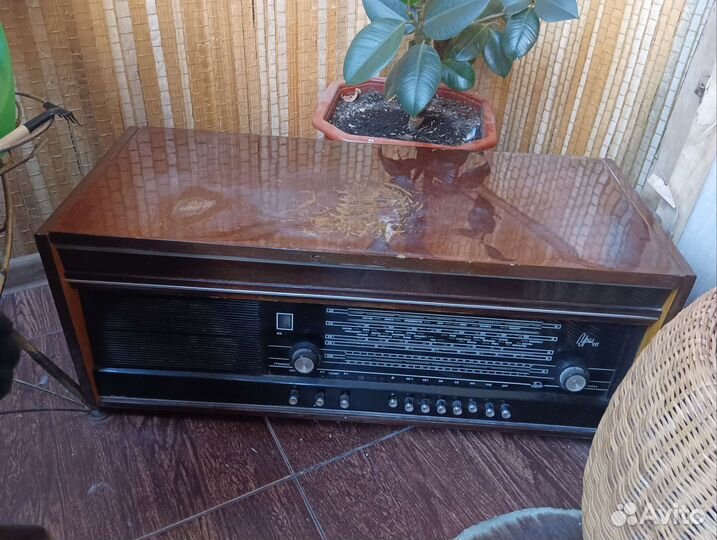 Радиола Урал 111