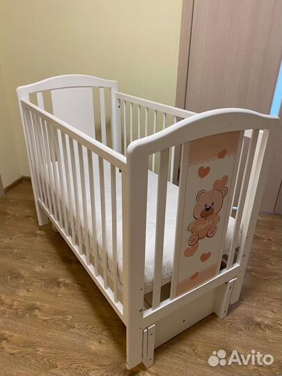 Кровать детская с маятником Тедди 3