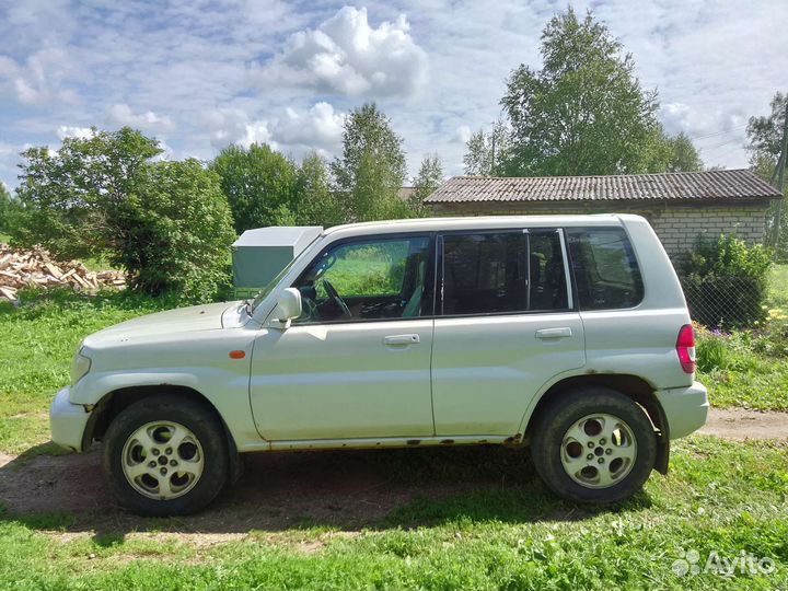 Mitsubishi Pajero iO 1.8 AT, 1998, 305 000 км