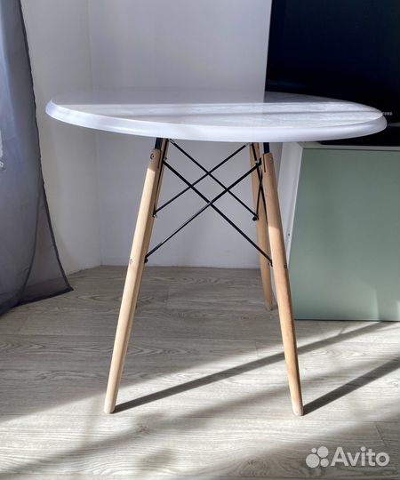 Стол кухонный круглый