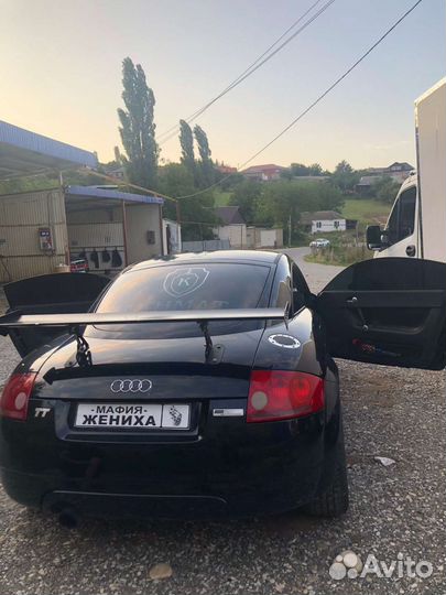 Дверь Ауди тт