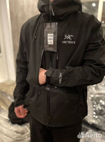 Ветровка Arcteryx