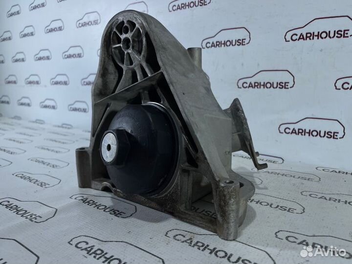 Корпус масляного фильтра Volkswagen Touareg 3.6