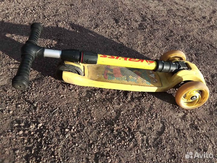 Самокат трехколесный Kreiss