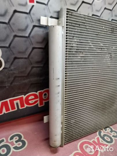 Радиатор кондиционера передний Hyundai Genesis