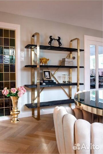 Предметы интерьера зеркала люстры