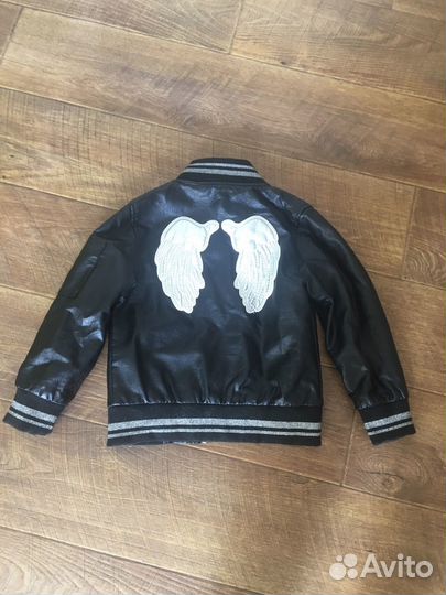 Куртка бомбер