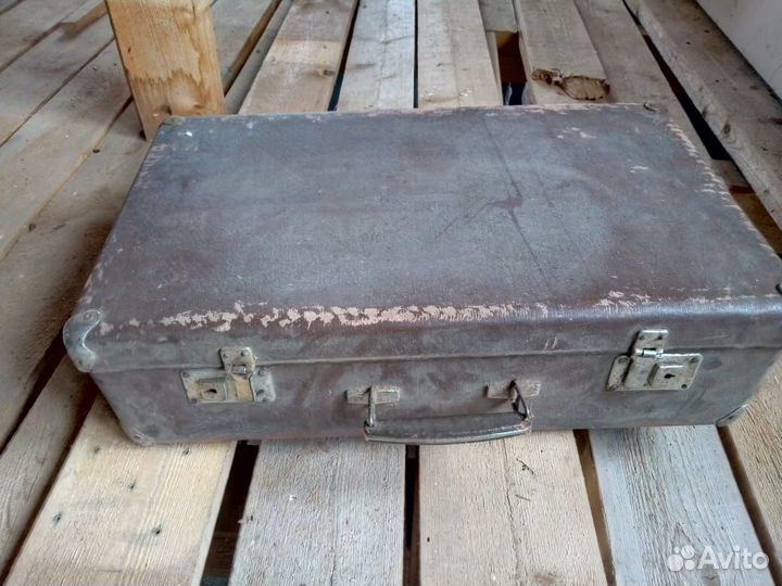 Винтажный чемодан Советский