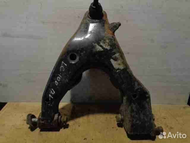 Рычаг передний левый нижний Toyota Land Cruiser 6