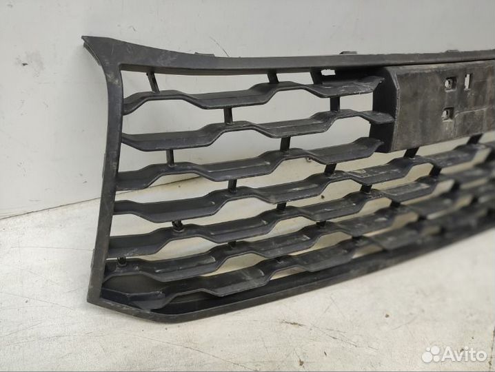 Решетка бампера Mitsubishi Pajero Sport 3 2015