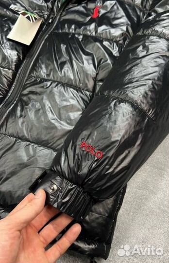 Современная глянцевая куртка от Polo