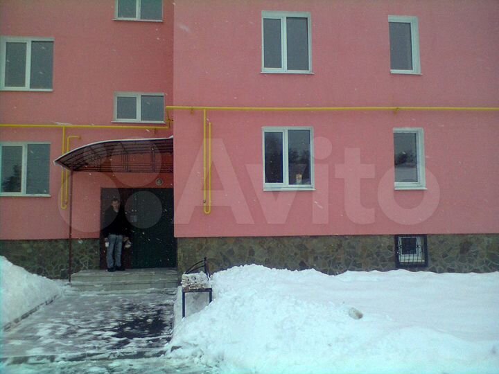 2-к. квартира, 50,8 м², 1/3 эт.