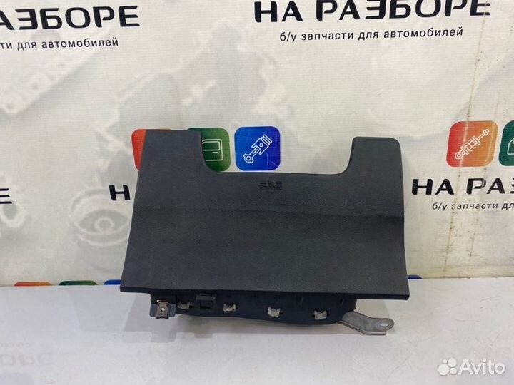 Подушка безопасности торпедо левая Toyota Rav4