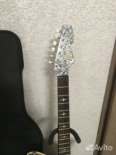 Italia guitars Monza