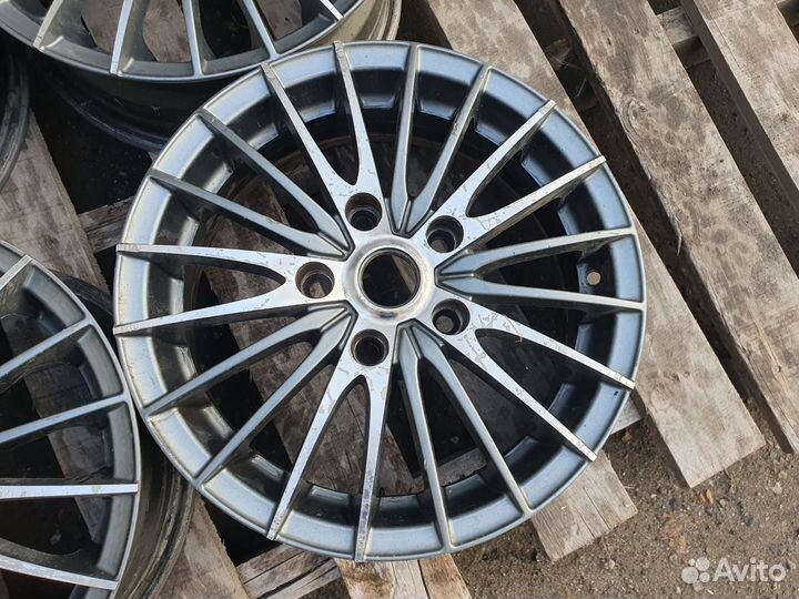 R-15 5/114,3 литые диски