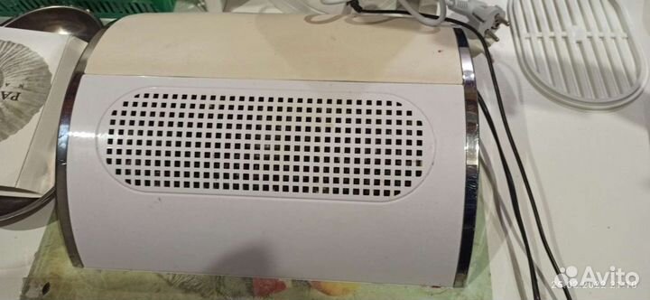 Маникюрный пылесос