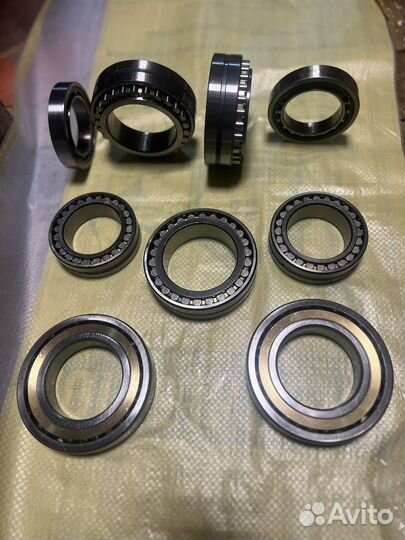 Подшипник 2-3182128 NN3028 4-3182128