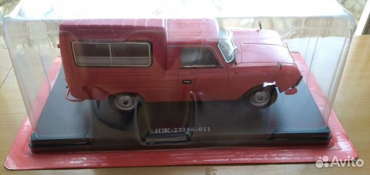 Модель автомобиля иж-27156-011 1:24 Ашет #92
