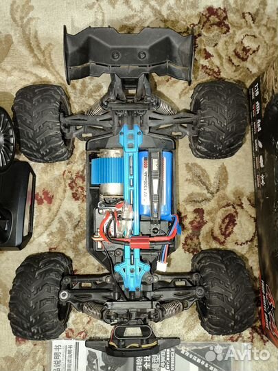 Машина на радиоуправлении 2,4 Гц