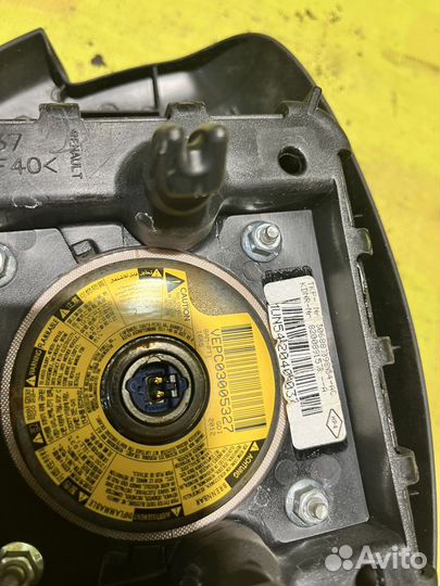 Подушка безопасности в руль Renault Sandero 1