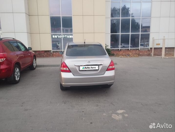 Nissan Tiida 1.5 AT, 2008, 260 000 км