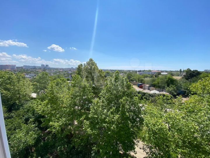 2-к. квартира, 51 м², 5/5 эт.