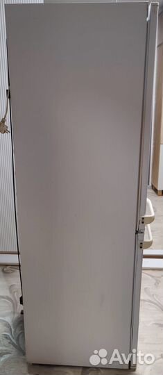 Холодильник Bosch KGV отдельностоящий