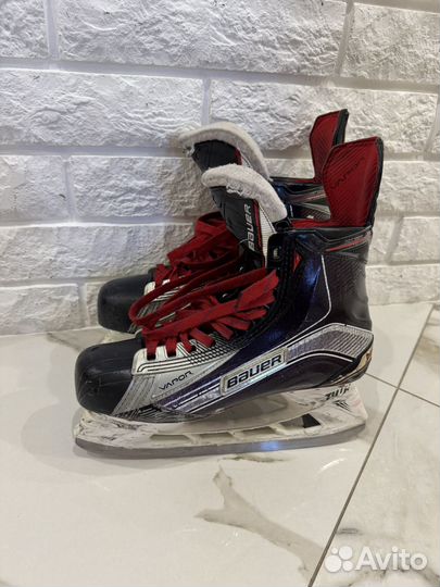 Коньки хоккейные 42 размер бауер
