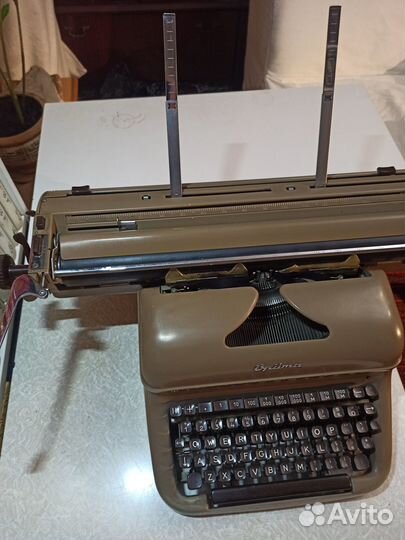 Печатная машинка optima (Латиница)