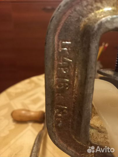 Мясорубка ручная СССР чугунная
