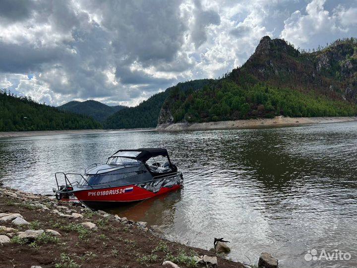 Прогулки на катере по Красноярскому морю(квх)