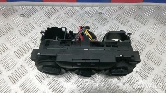 Блок управления печки и климат-контроля skoda octa