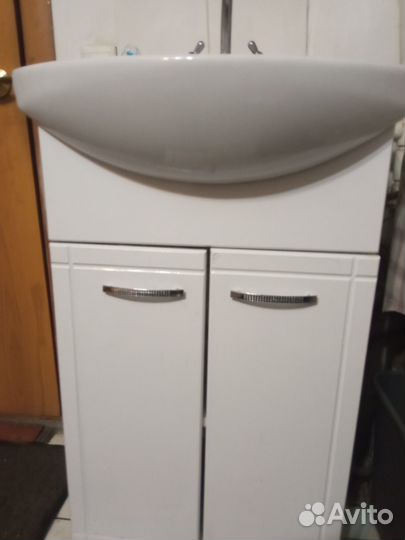 Раковина с тумбой бу, смесителб