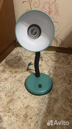 Лампа настольная