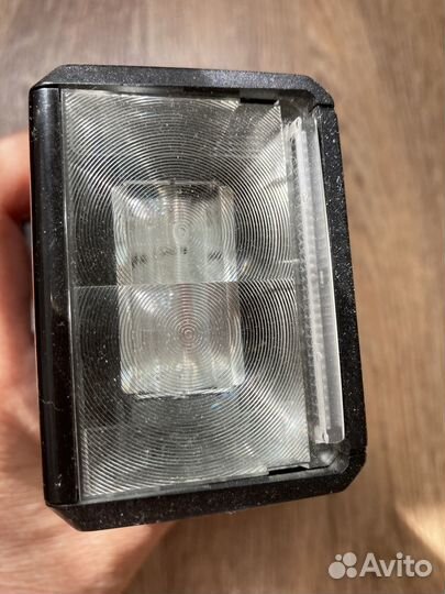 Вспышка Metz 48 AF 1