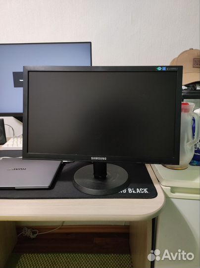 Монитор Samsung Syncmaster E2020