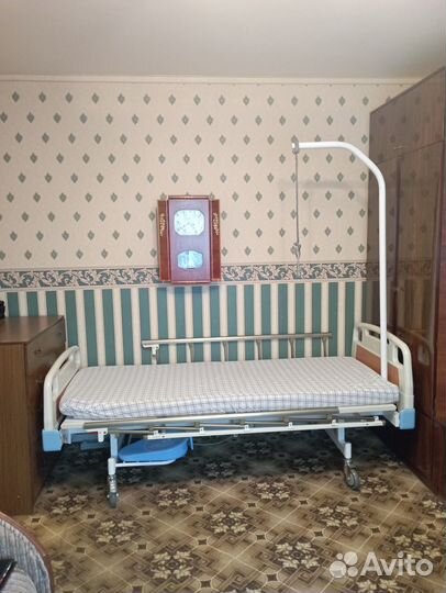 Кровать для лежачих больных бу